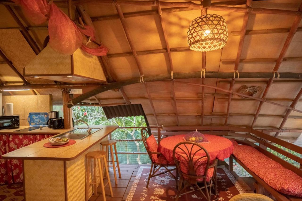 La Pirogue chez l'Happy qui chante Haapiti Extérieur photo